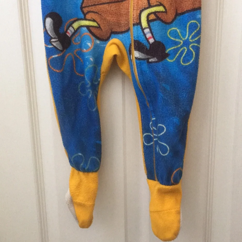 FINAL MARKDOWN Infants’ Nickelodeon SpongeBob Squarepants Sleeper (12 Months)